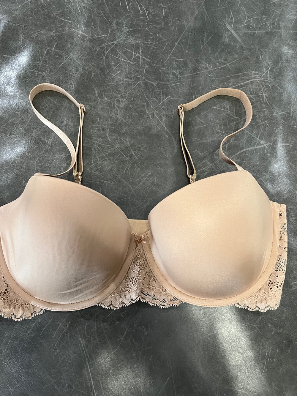 Victorias Secret Nude Lace-Trim T-Shirt Bra - Women Intimates - 36DD